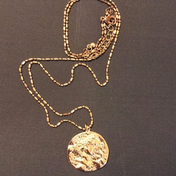 Gold plated necklaces - Picture 6 of 8